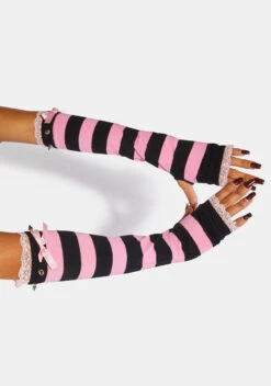 Secret Identity Fingerless Gloves -Cosplay Fantasy Deals Store 0rwIGMXJ6OimlDAq7pTUj271st45RInf 24