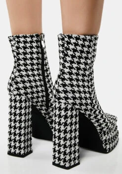 Cayenne Houndstooth Platform Boots -Cosplay Fantasy Deals Store PNV0eLabnG8Hy1TE3Gu0ueRuXxeBJPEx 24 c3abcb13 568d 464f b1f4 919e3568a187