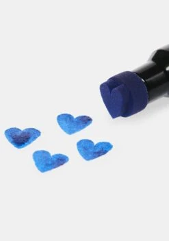 Royal Heart Eyes Stamp Liner